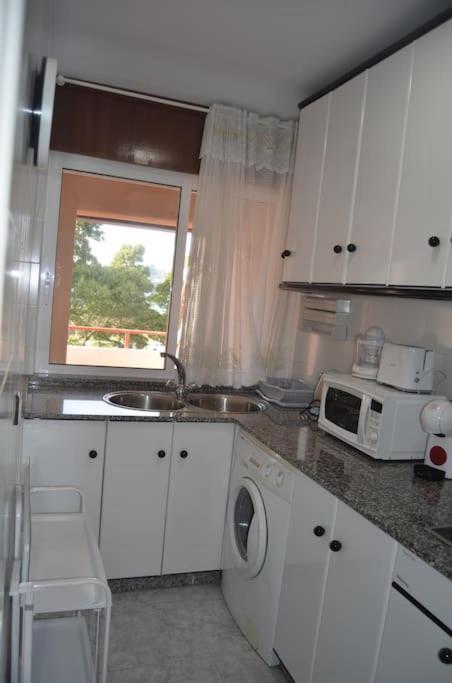 Precioso Atico A Pie De Playa, En Mino. Apartment ภายนอก รูปภาพ
